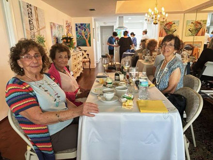 Dayle Herstik, Brenda Dressler, Elaine Bossik